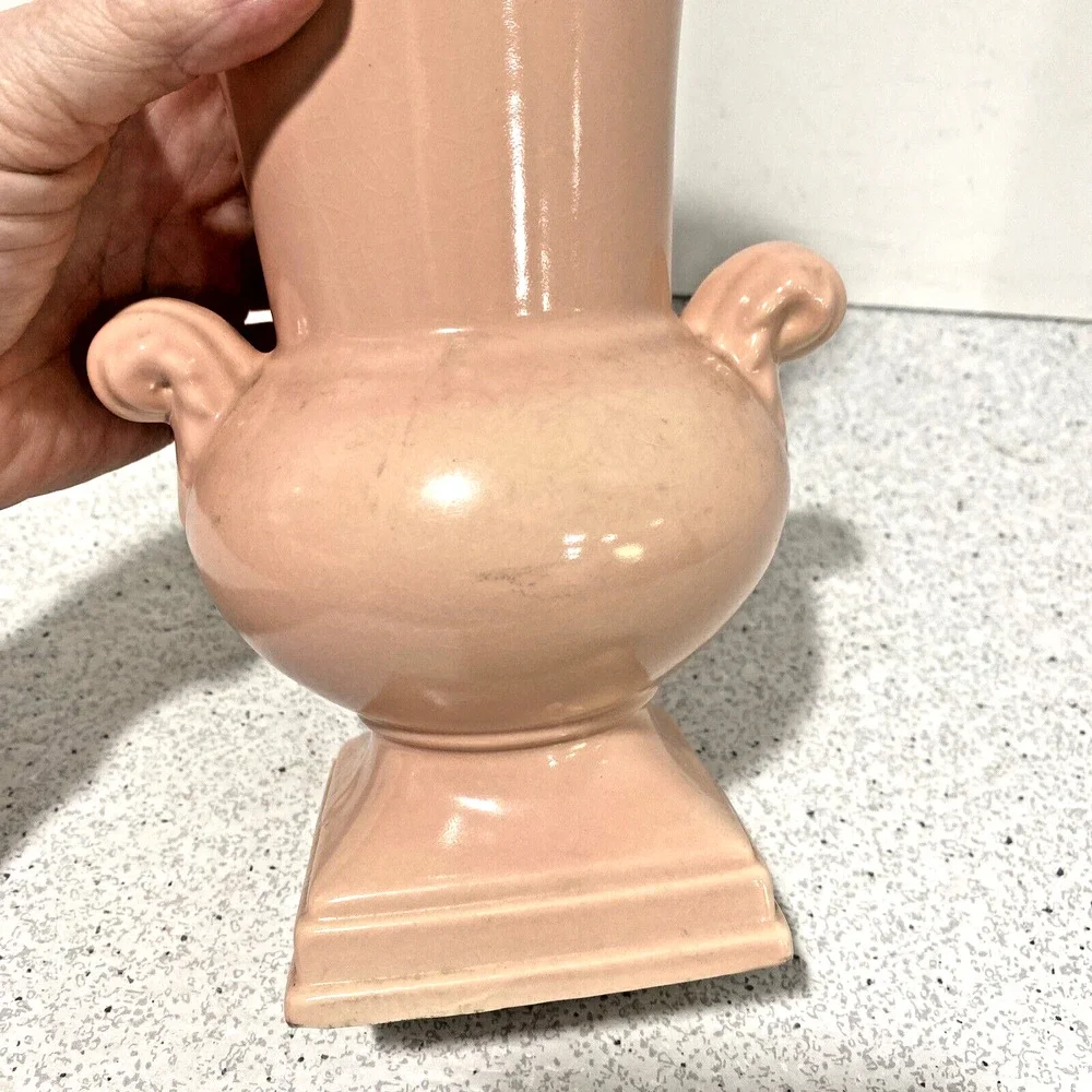 Vintage Abingdon USA Vase Pink Pastel Pottery Shapely Cottage Farmhouse Signed - Picture 6 of 10